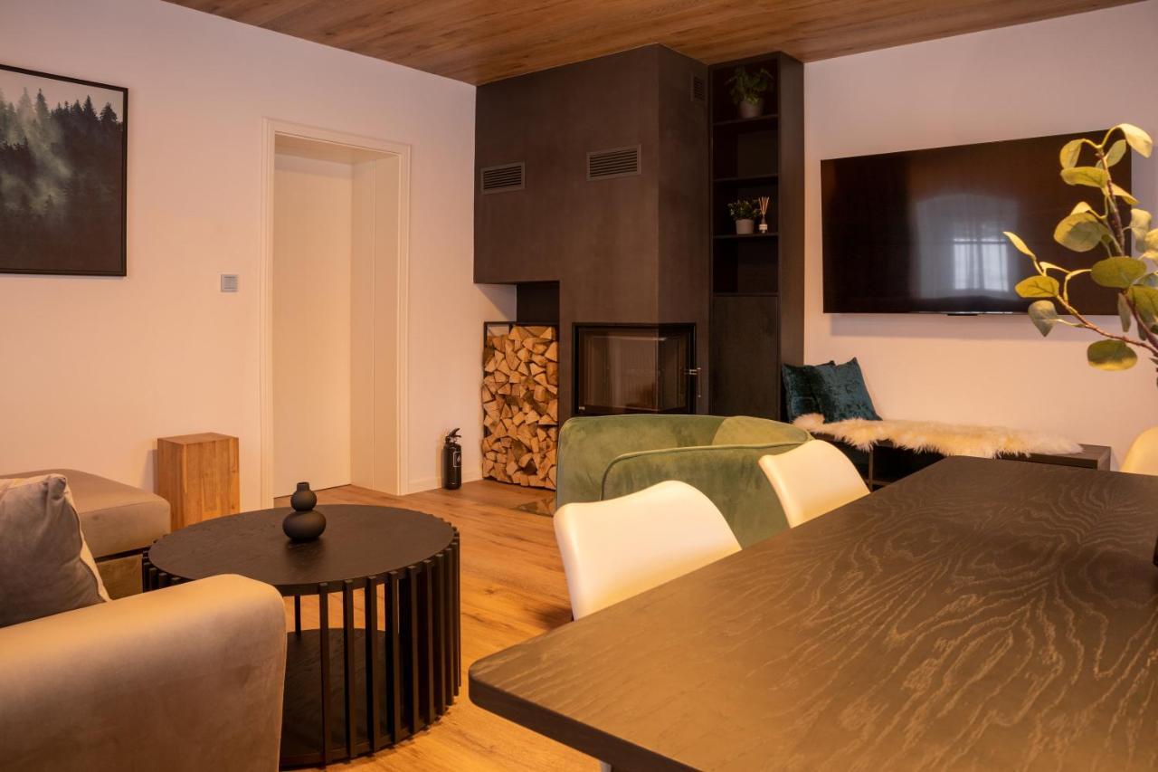 Hillside No. 18 Apartment Loučná pod Klínovcem Bagian luar foto