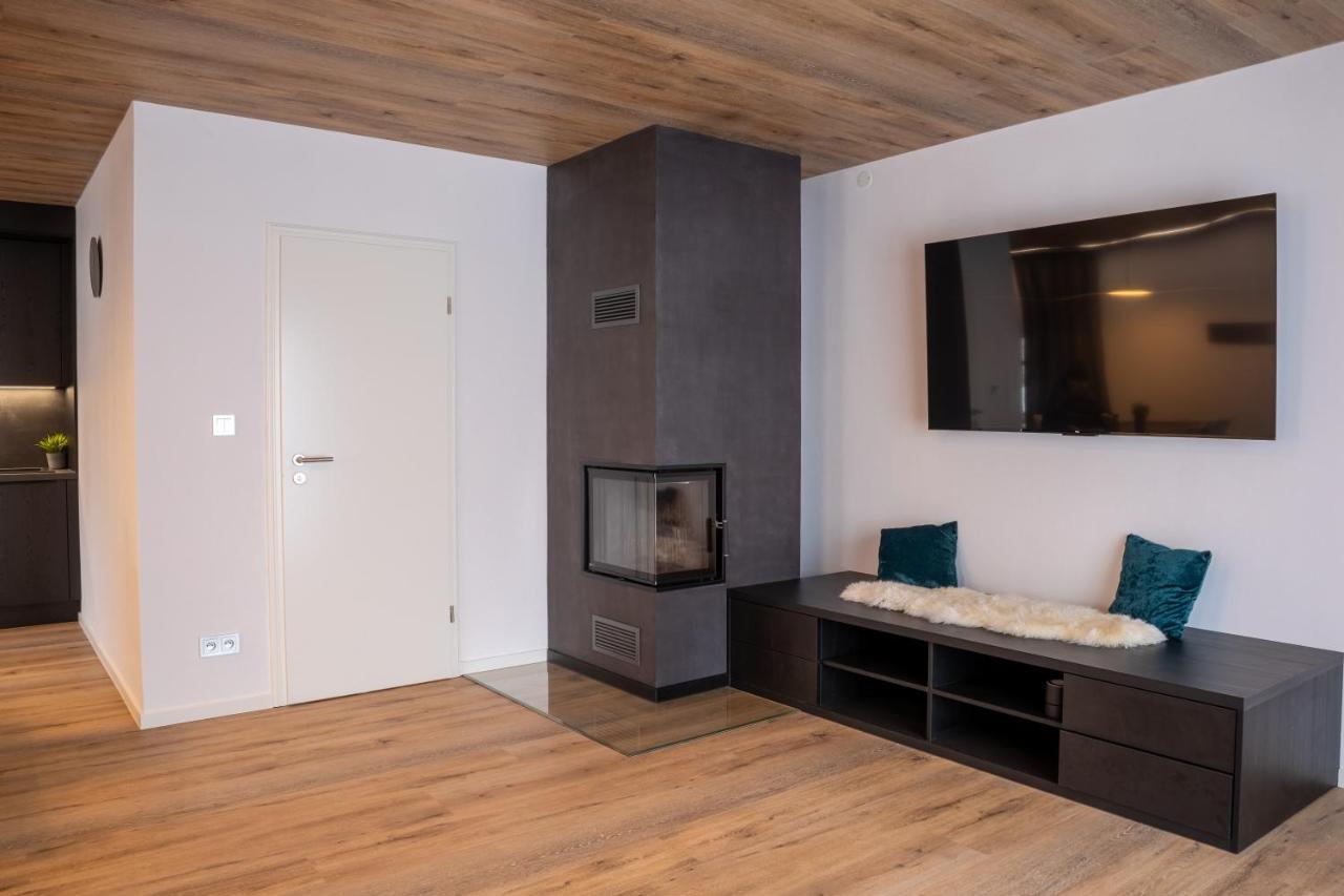 Hillside No. 18 Apartment Loučná pod Klínovcem Bagian luar foto