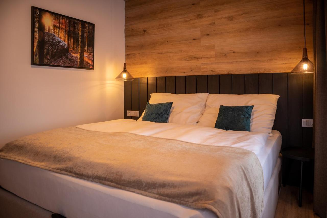 Hillside No. 18 Apartment Loučná pod Klínovcem Bagian luar foto