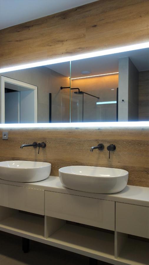 Hillside No. 18 Apartment Loučná pod Klínovcem Bagian luar foto